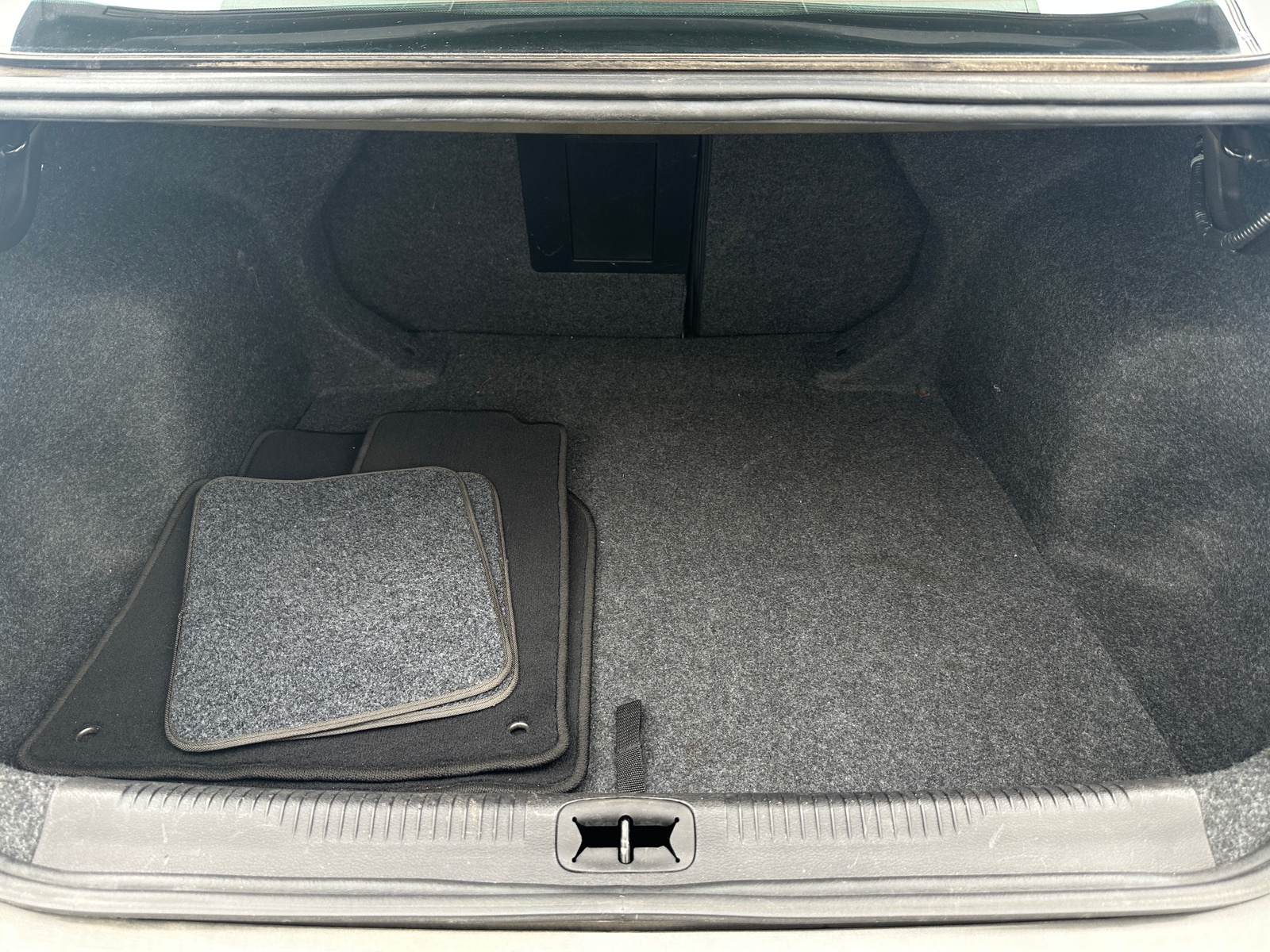 Thumbnail: 2016 Chrysler 200 - 7