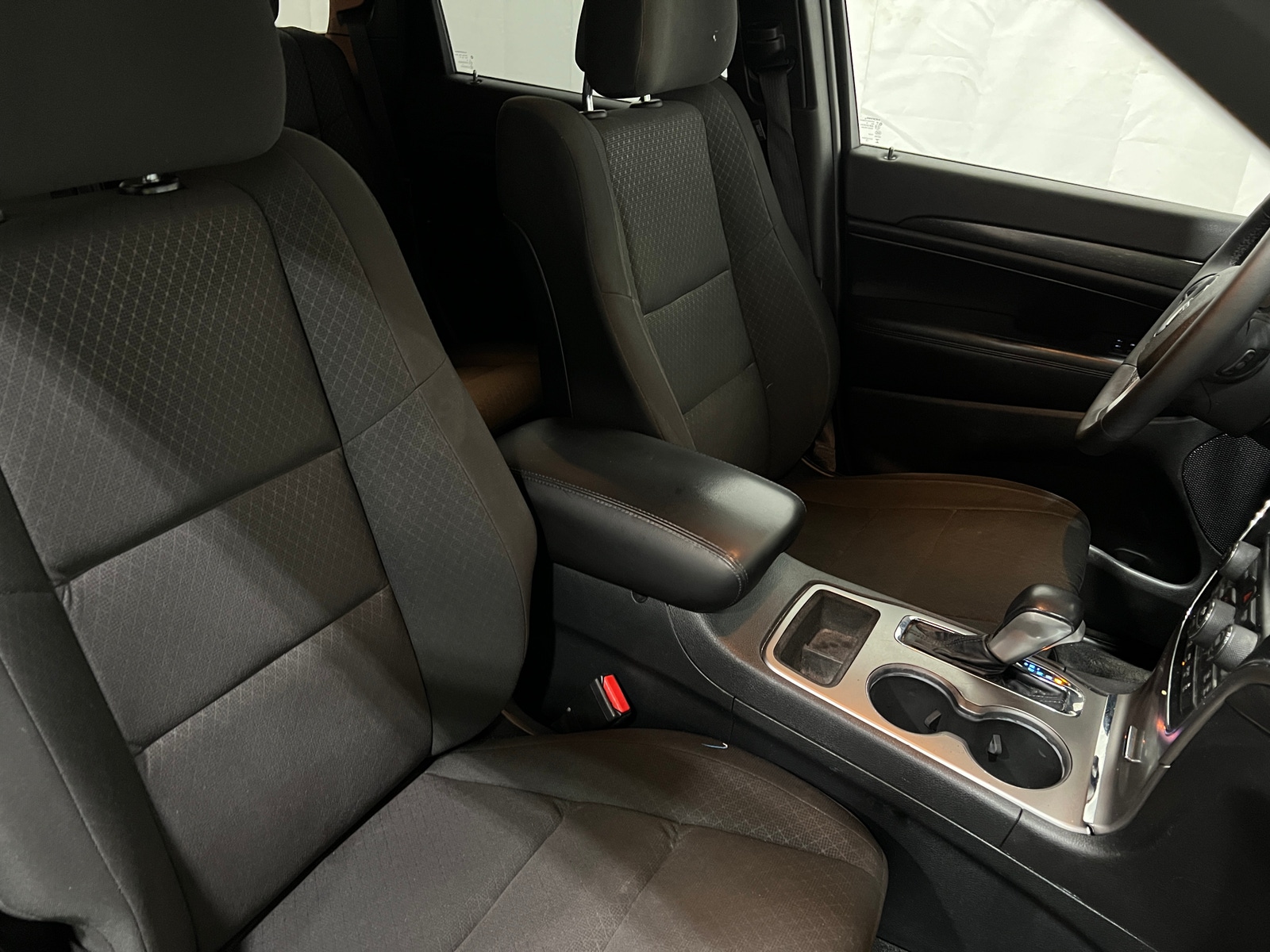 Thumbnail: 2018 Jeep Grand Cherokee - 2