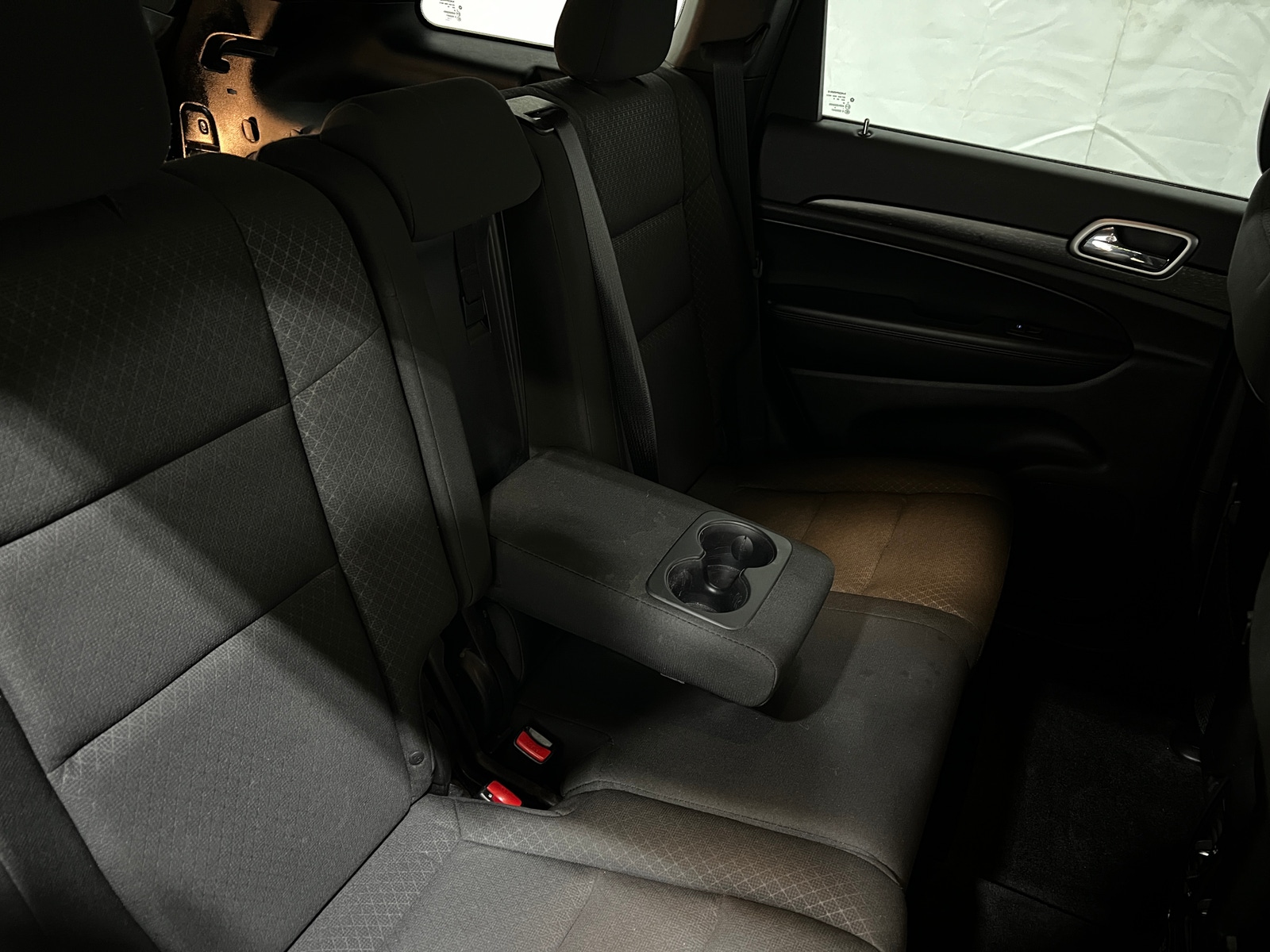 Thumbnail: 2018 Jeep Grand Cherokee - 6