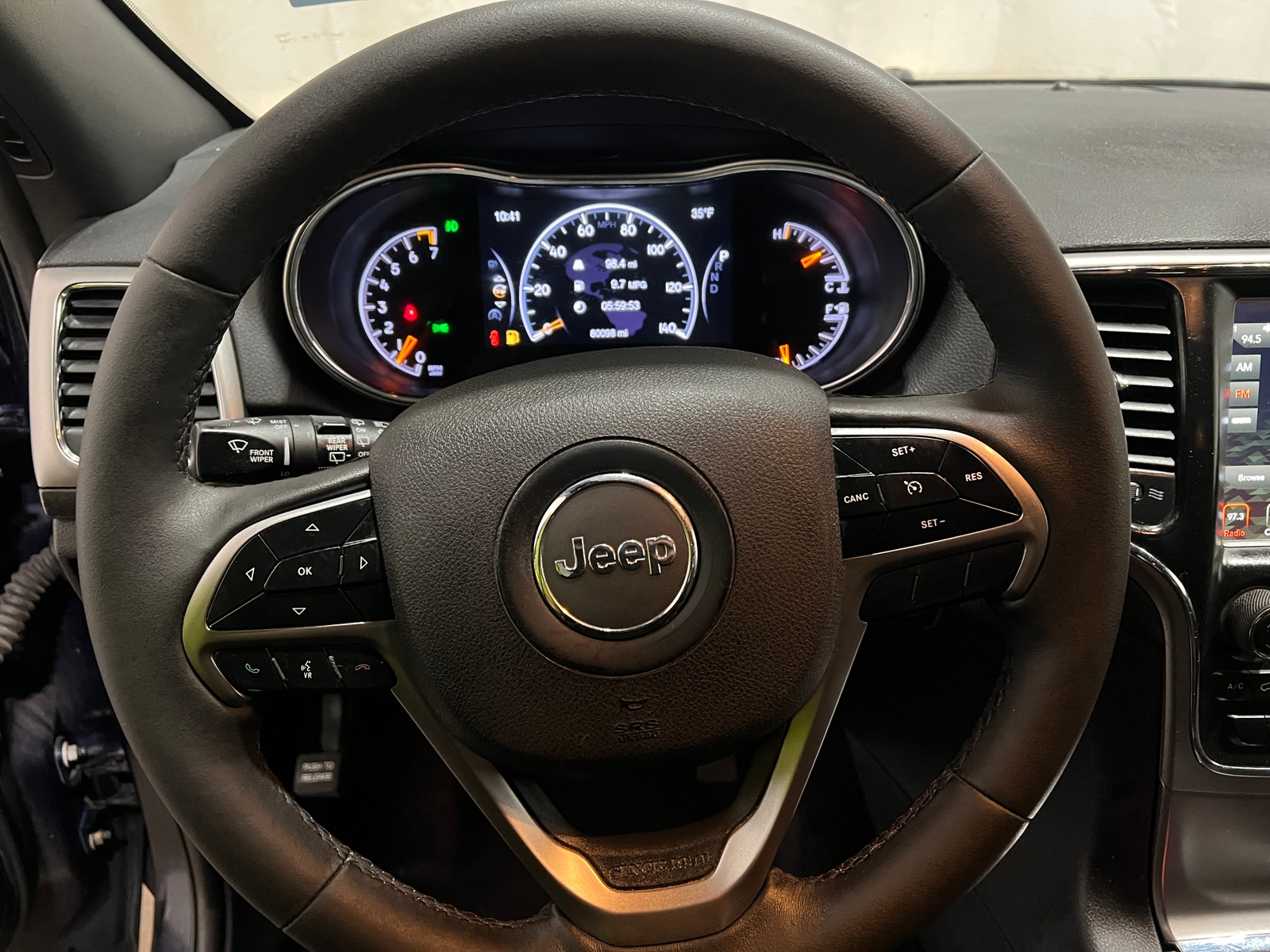 Thumbnail: 2018 Jeep Grand Cherokee - 5