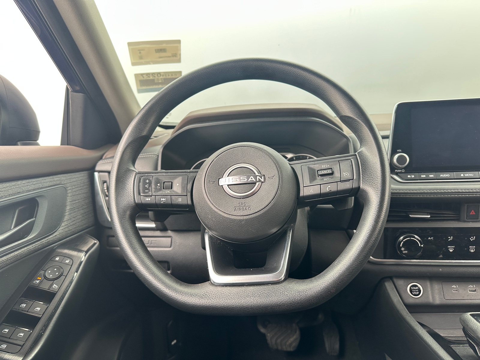 Thumbnail: 2023 Nissan Rogue - 5