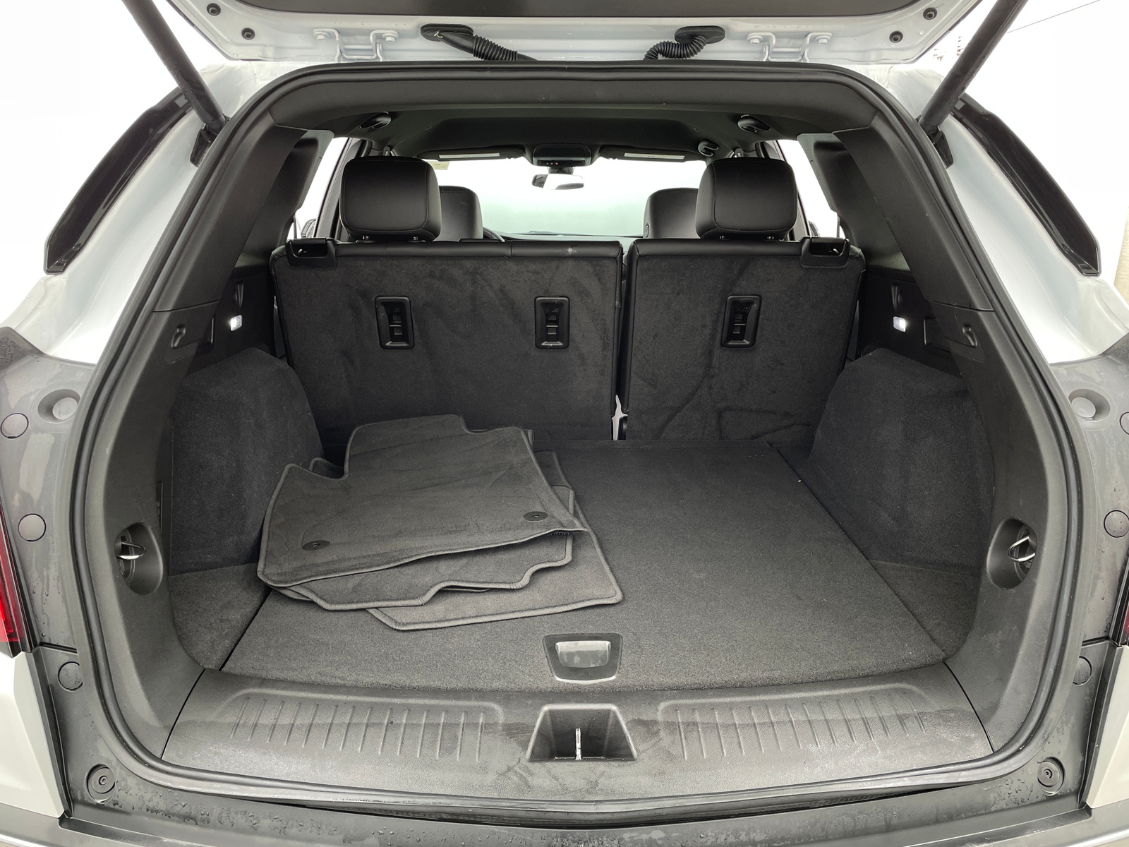 Thumbnail: 2024 Cadillac XT5 - 7