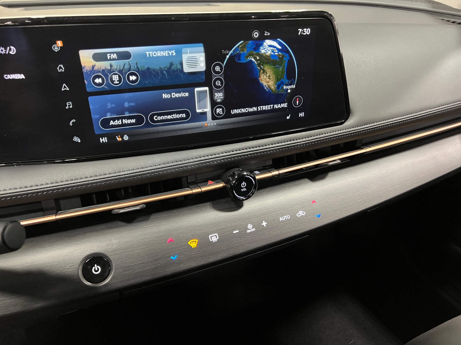 Thumbnail: 2024 Nissan Ariya - 3