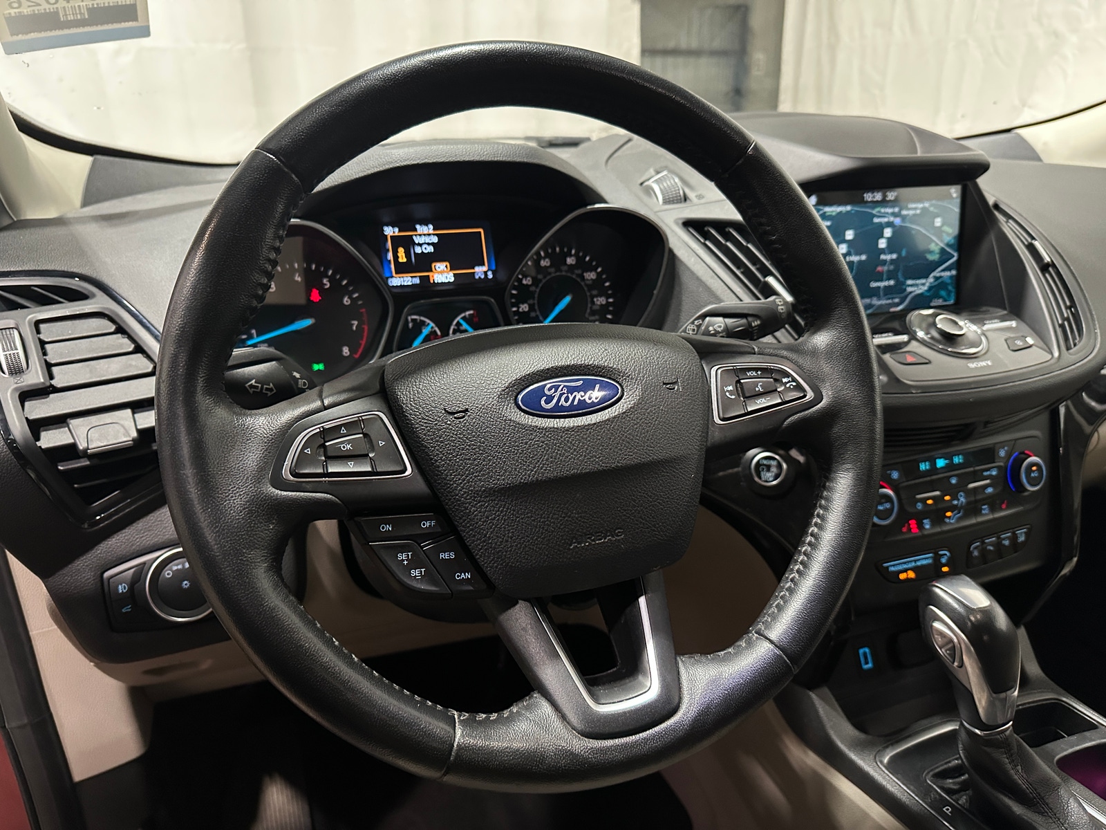 Thumbnail: 2019 Ford Escape - 4