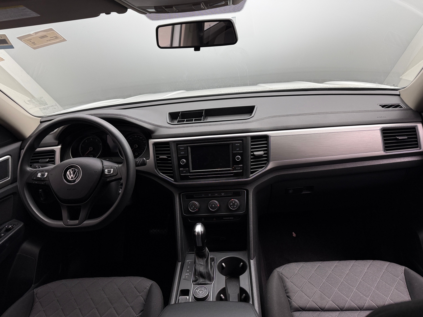 Thumbnail: 2018 Volkswagen Atlas - 3