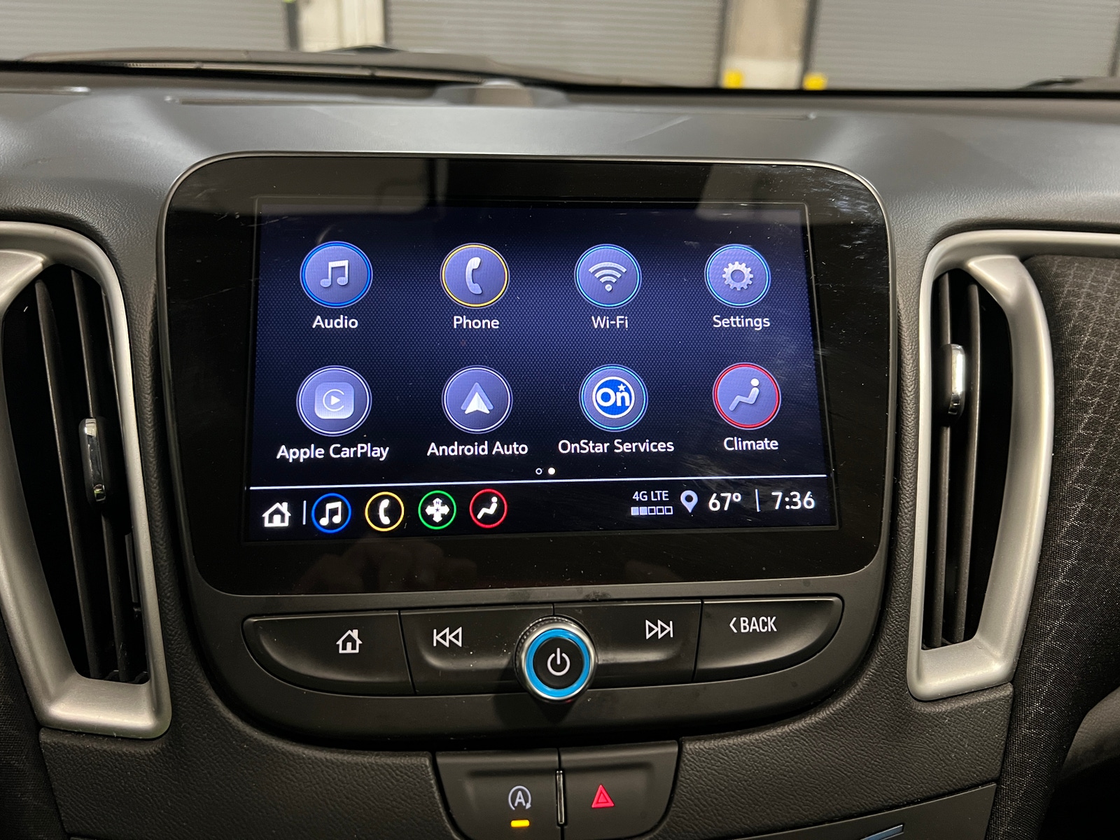 Thumbnail: 2024 Chevrolet Malibu - 4