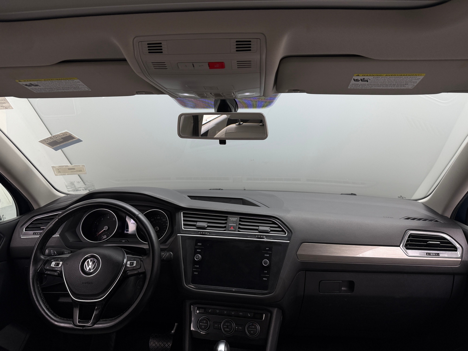 Thumbnail: 2018 Volkswagen Tiguan - 2