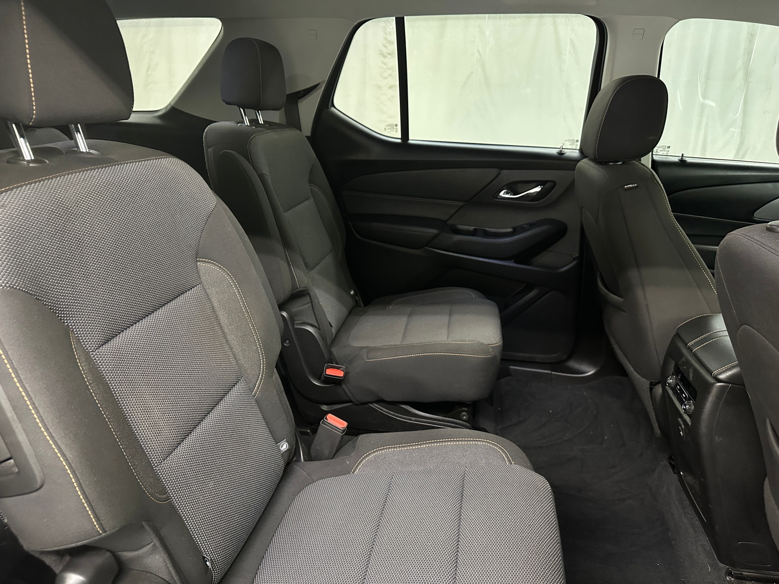 Thumbnail: 2021 Chevrolet Traverse - 6