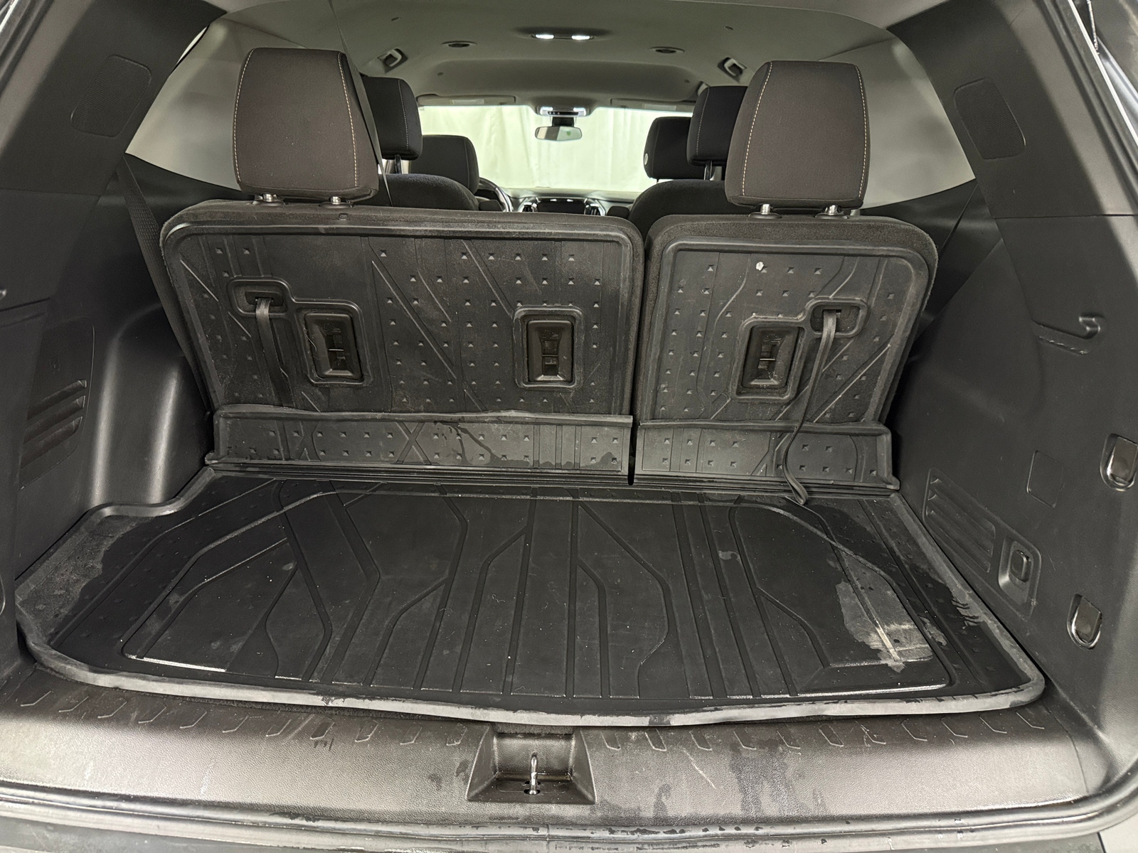 Thumbnail: 2021 Chevrolet Traverse - 7