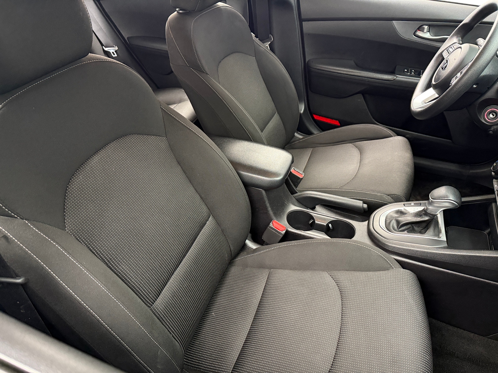 Thumbnail: 2021 Kia Forte - 2