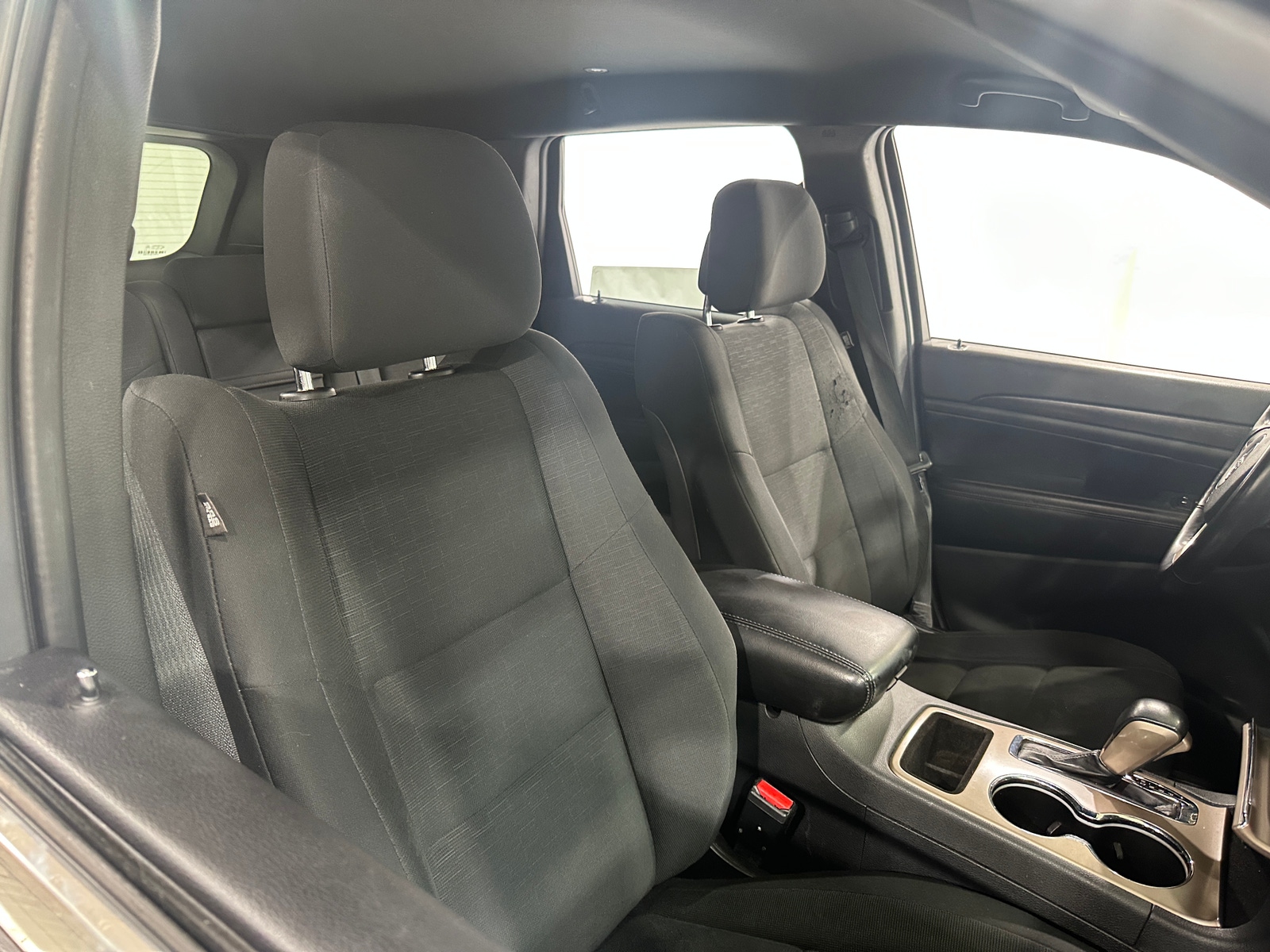 Thumbnail: 2016 Jeep Grand Cherokee - 2