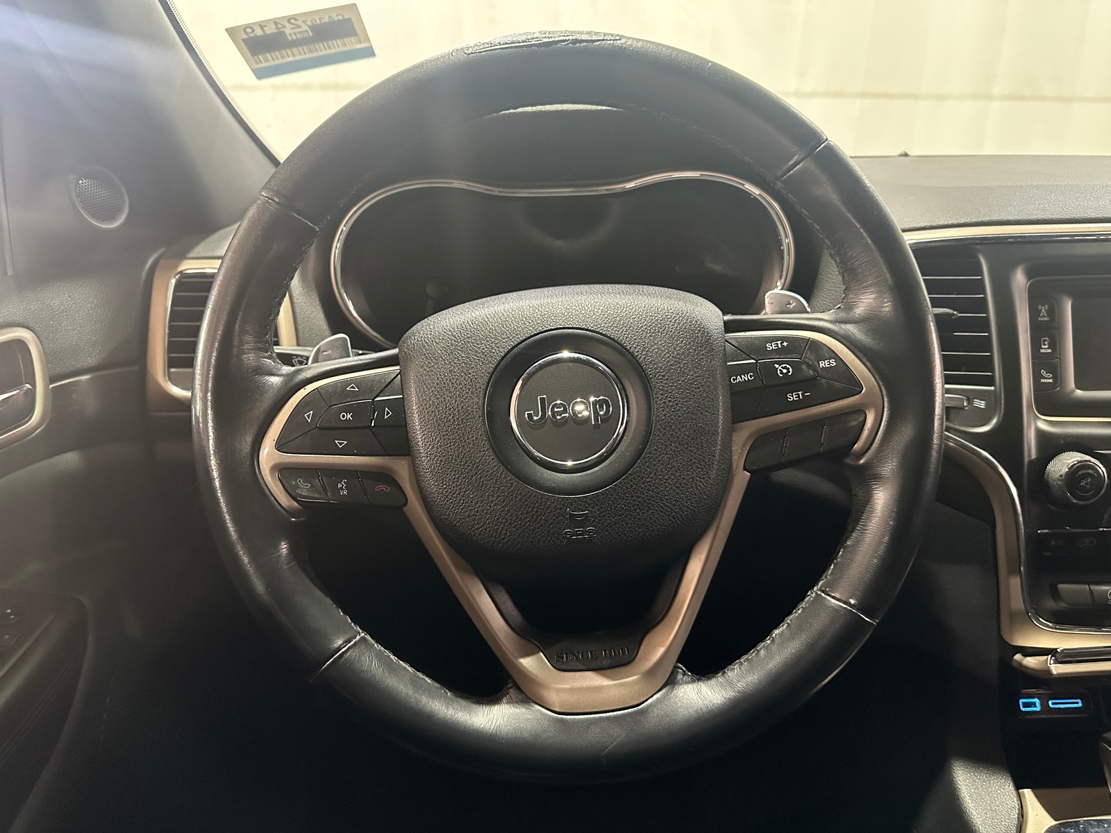 Thumbnail: 2016 Jeep Grand Cherokee - 5