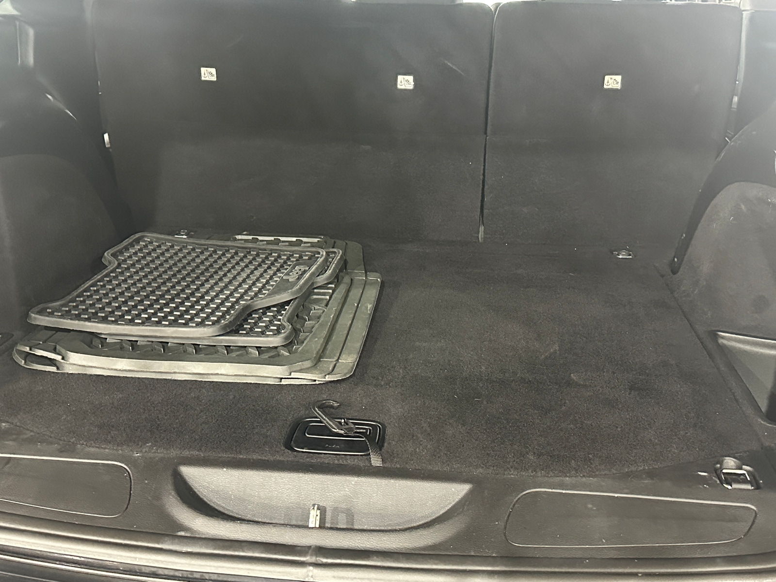 Thumbnail: 2016 Jeep Grand Cherokee - 7