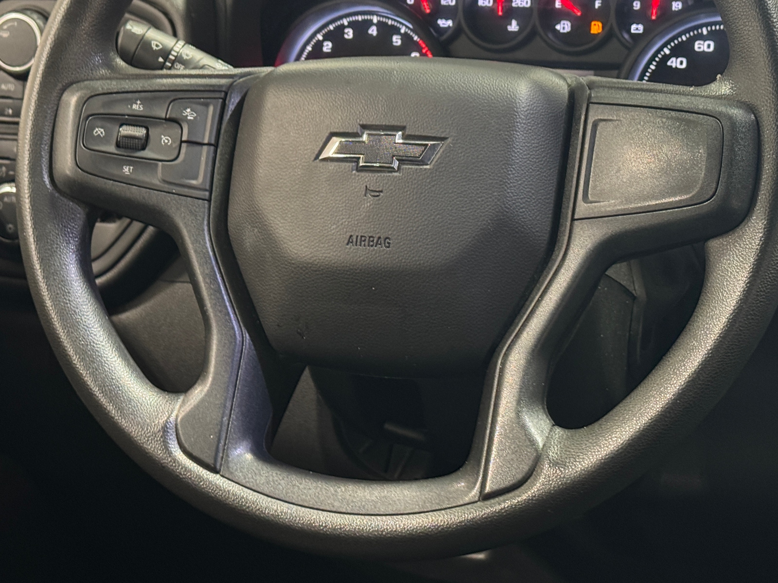 Thumbnail: 2022 Chevrolet Silverado 1500 - 5