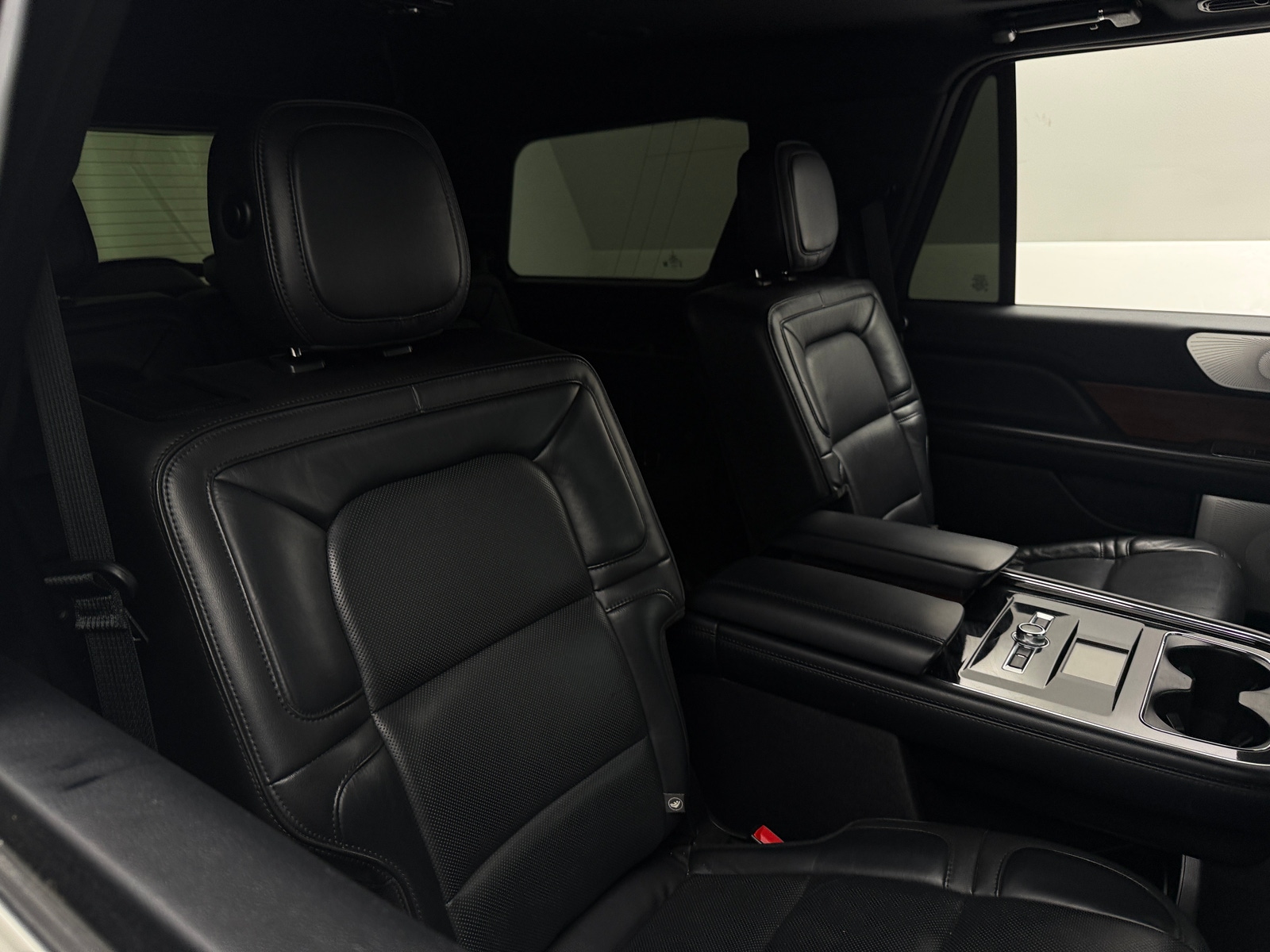 Thumbnail: 2019 Lincoln Navigator - 5