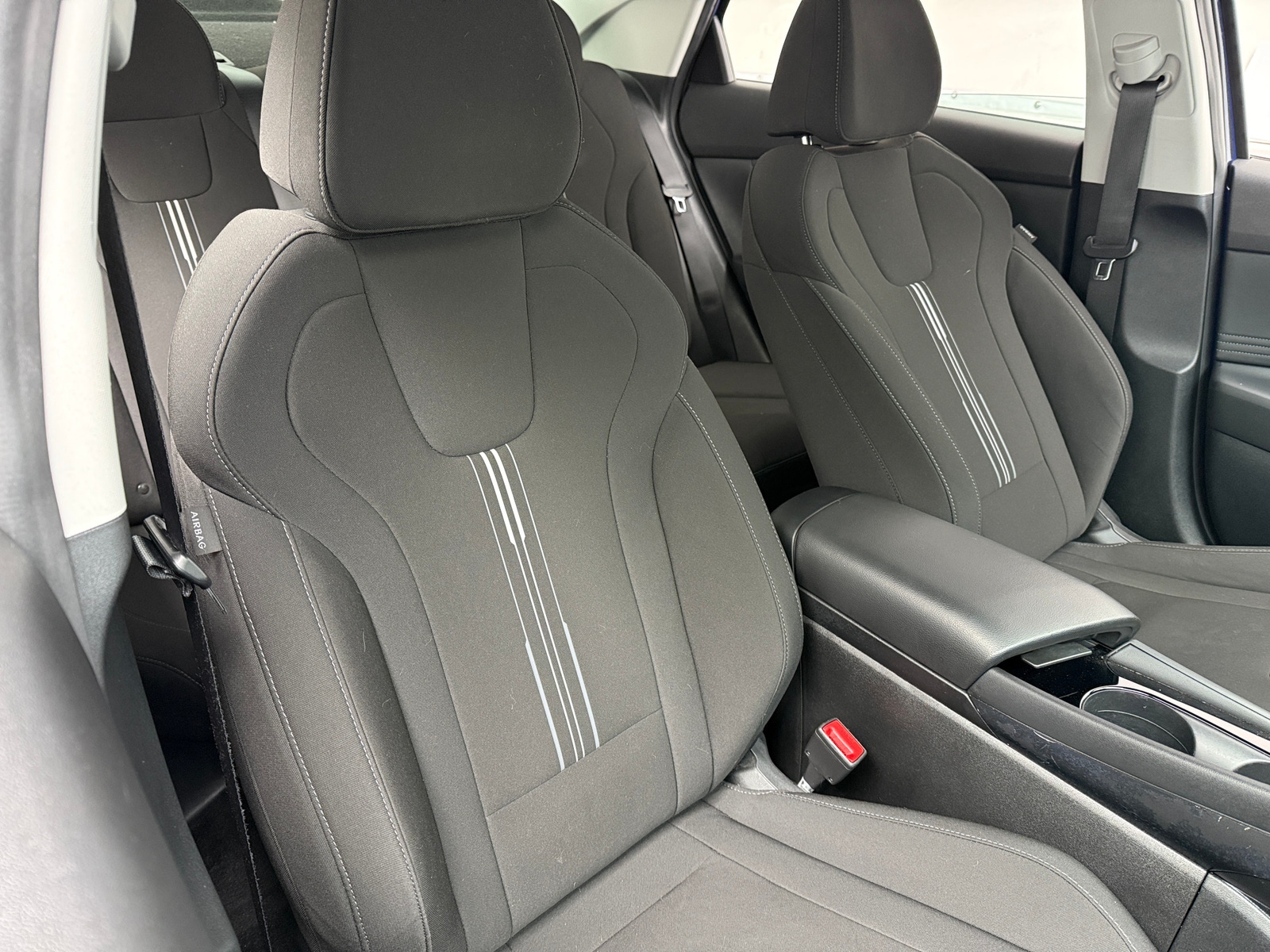 Thumbnail: 2021 Hyundai Elantra - 2