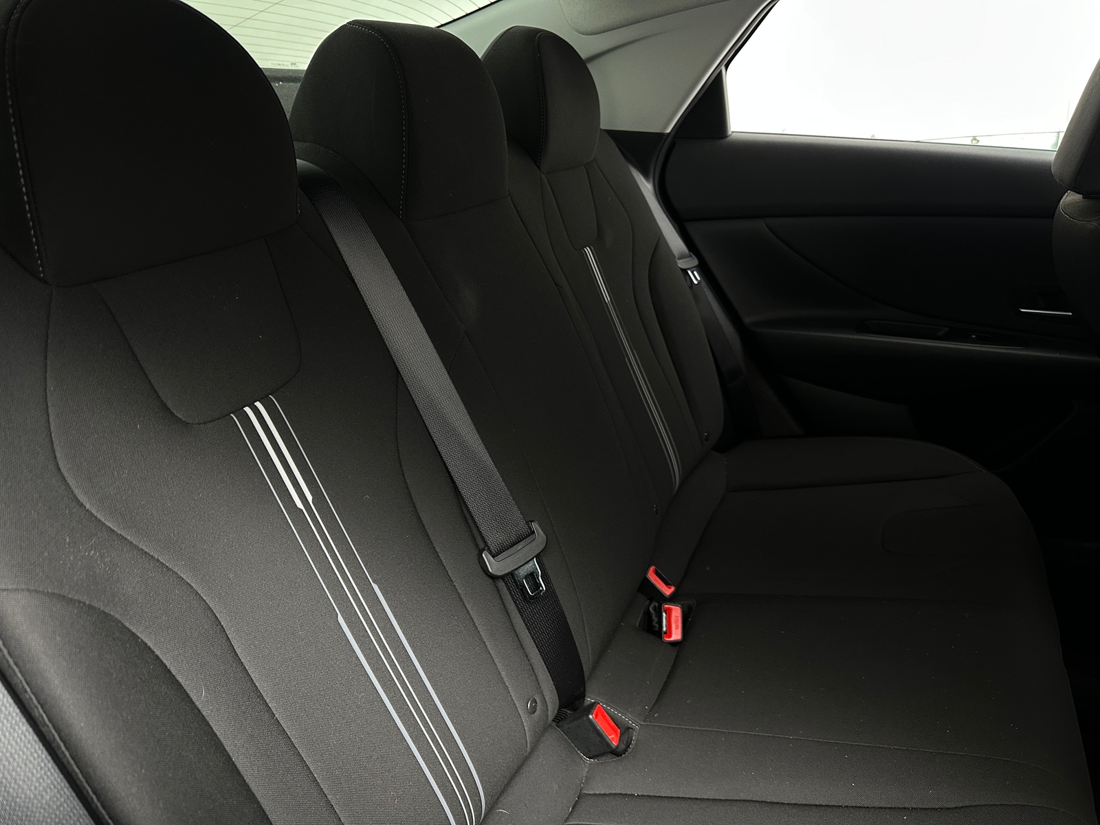 Thumbnail: 2021 Hyundai Elantra - 6