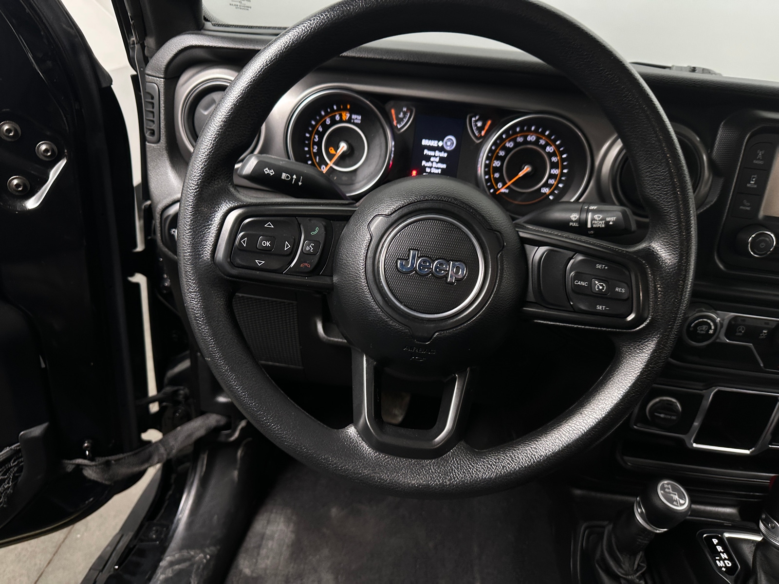 Thumbnail: 2021 Jeep Gladiator - 5