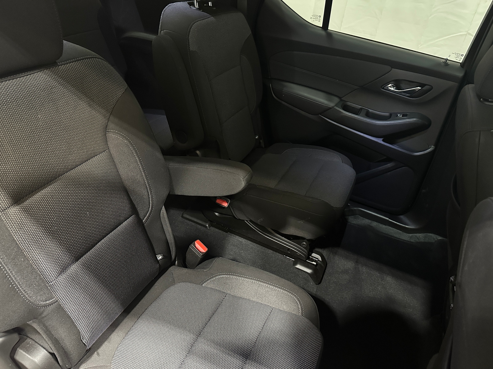 Thumbnail: 2023 Chevrolet Traverse - 6