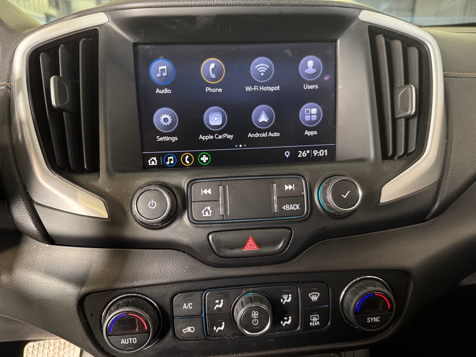 Thumbnail: 2020 GMC Terrain - 3