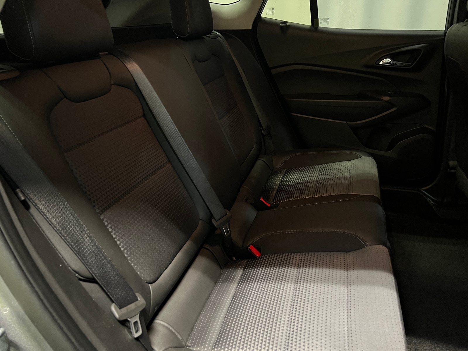 Thumbnail: 2025 Chevrolet Trax - 6