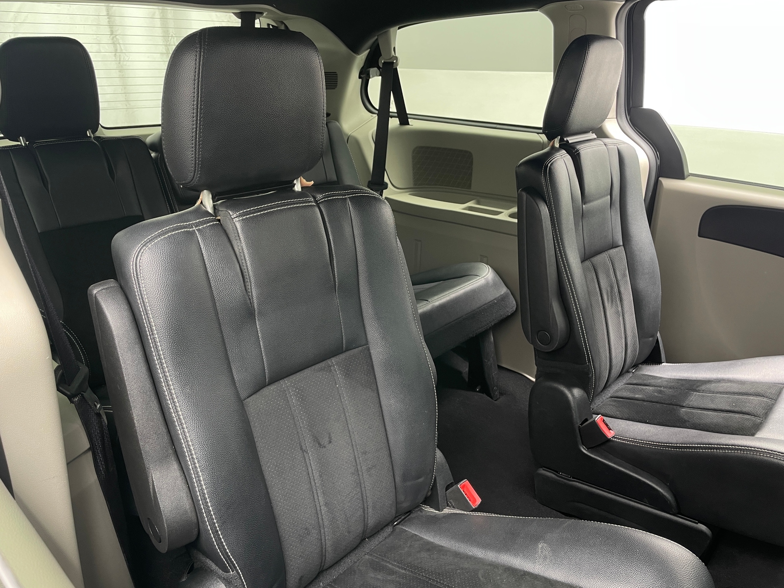 Thumbnail: 2018 Dodge Grand Caravan - 5