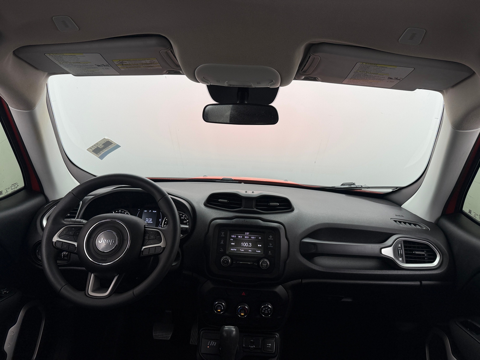 Thumbnail: 2018 Jeep Renegade - 3