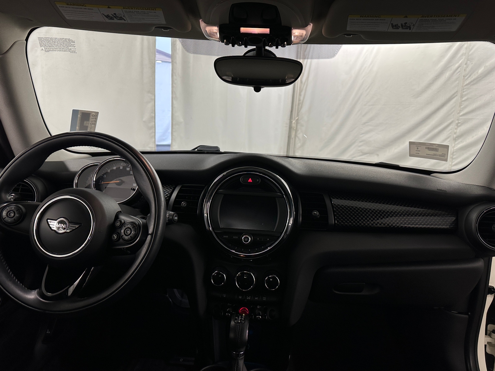 Thumbnail: 2016 MINI Cooper Hardtop - 2