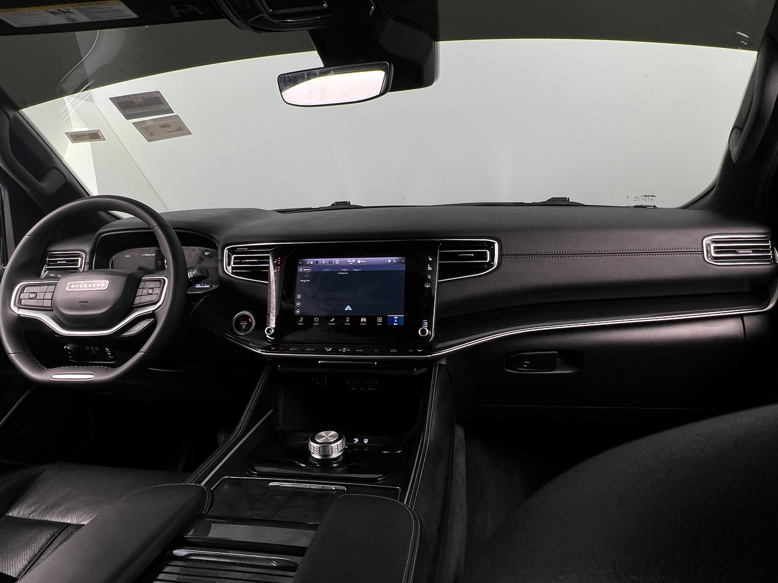 Thumbnail: 2024 Jeep Wagoneer - 2