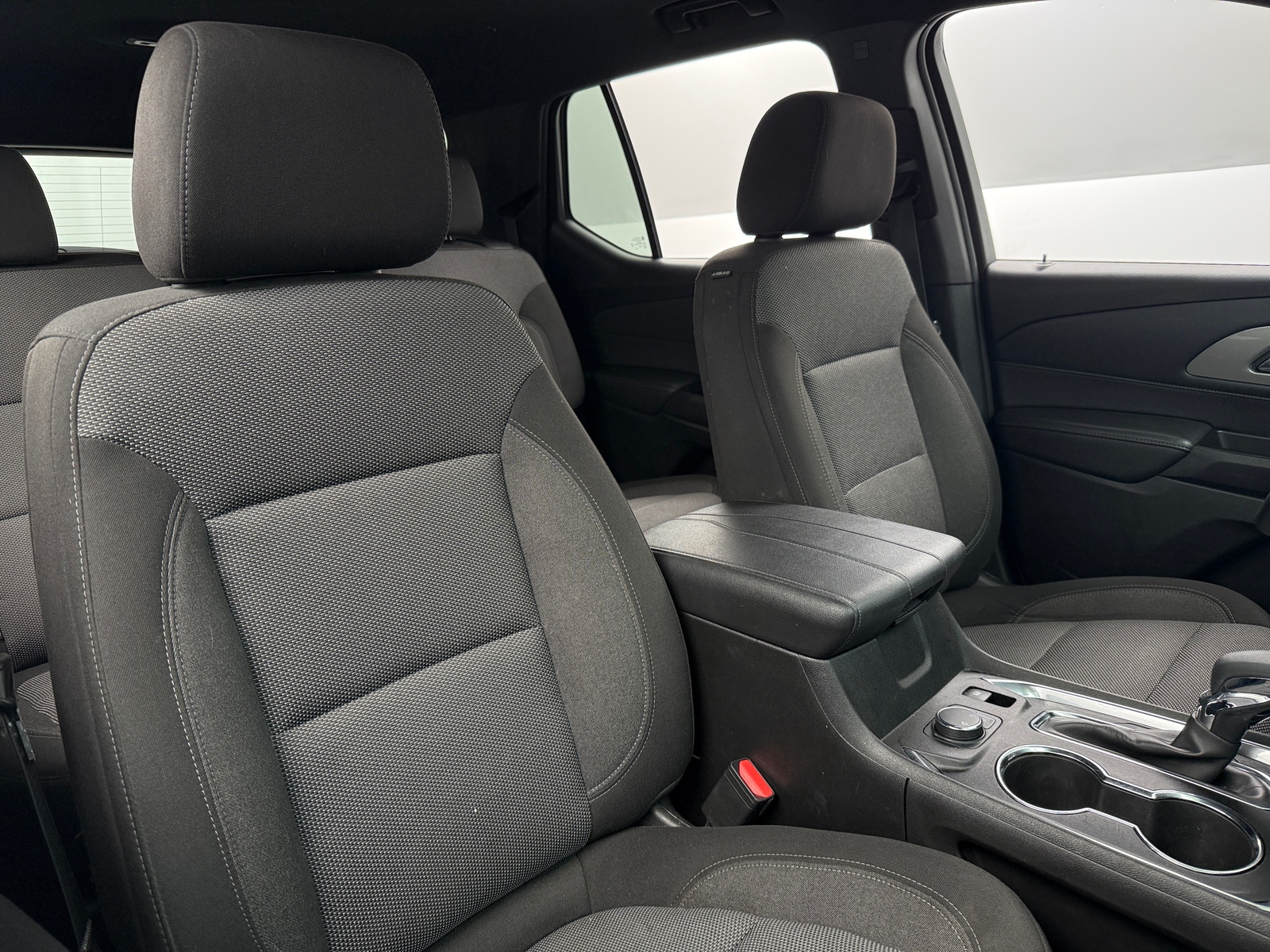 Thumbnail: 2023 Chevrolet Traverse - 2