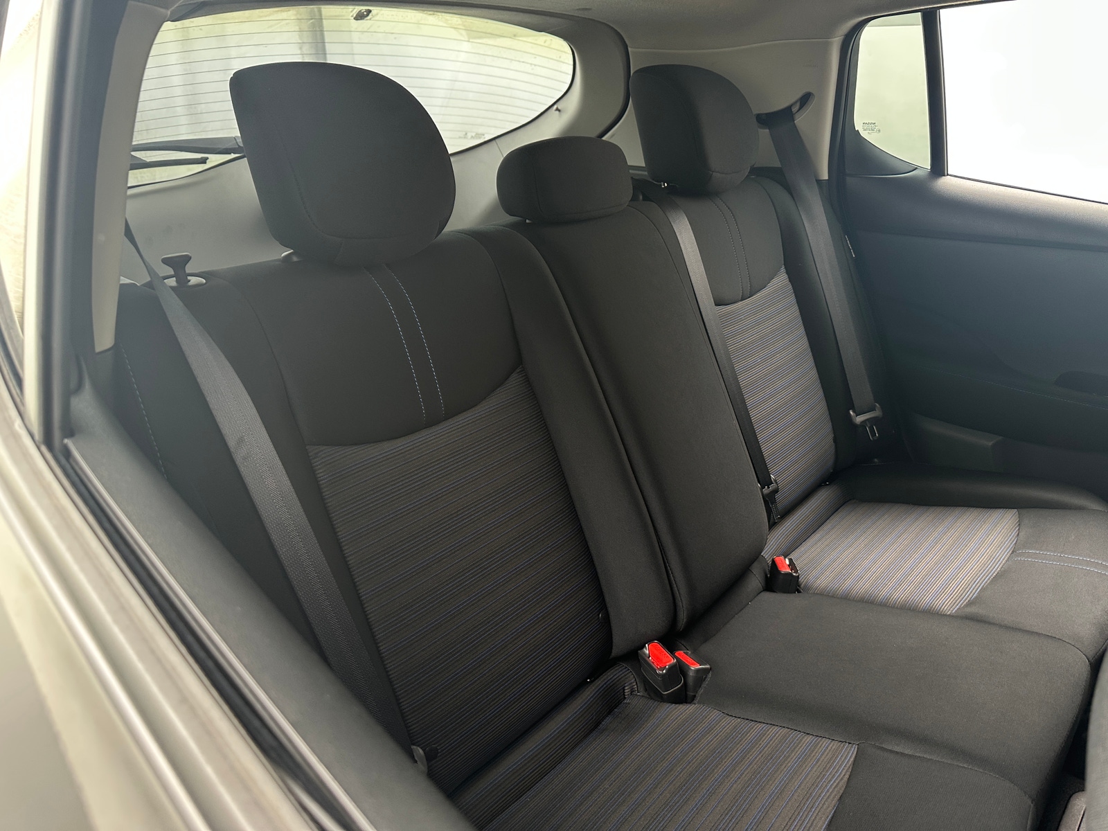 Thumbnail: 2021 Nissan Leaf - 6