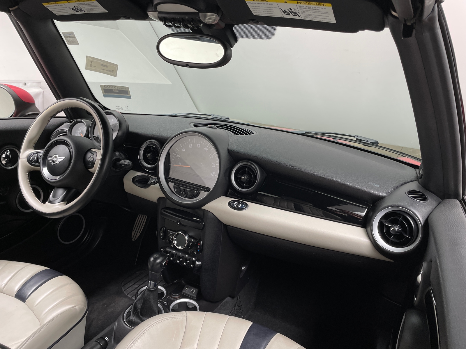 Thumbnail: 2015 MINI Cooper Convertible - 2