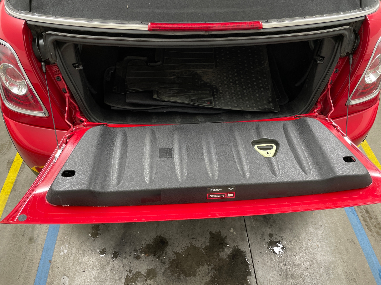 Thumbnail: 2015 MINI Cooper Convertible - 6