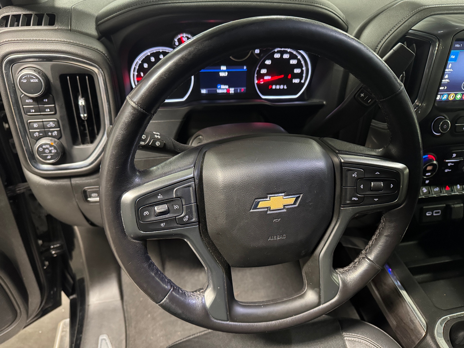 Thumbnail: 2022 Chevrolet Silverado 2500 - 4