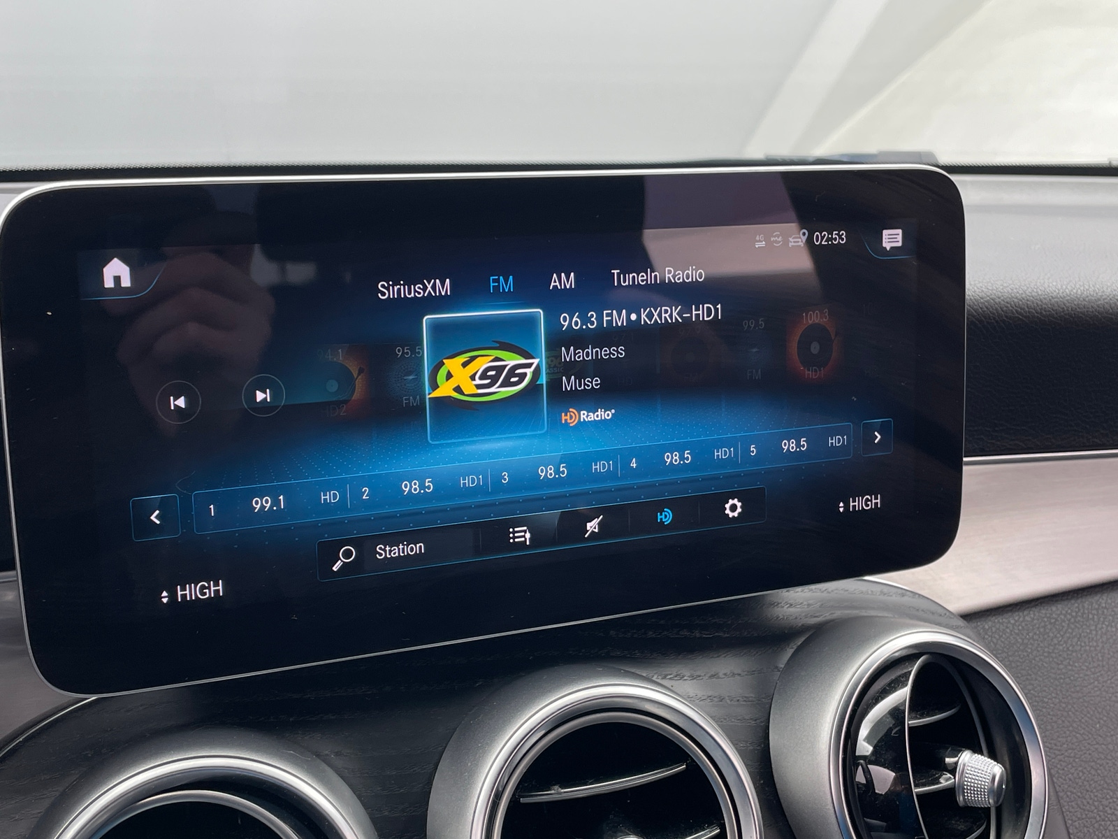 Thumbnail: 2021 Mercedes-Benz GLC - 3