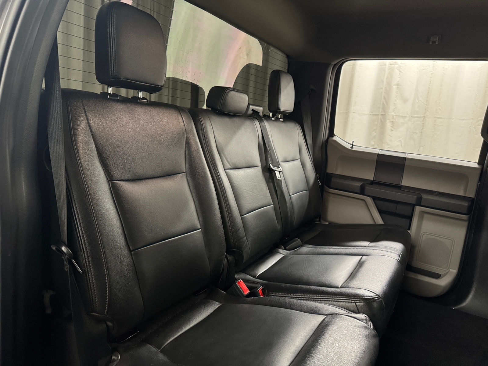 Thumbnail: 2020 Ford Econoline - 6