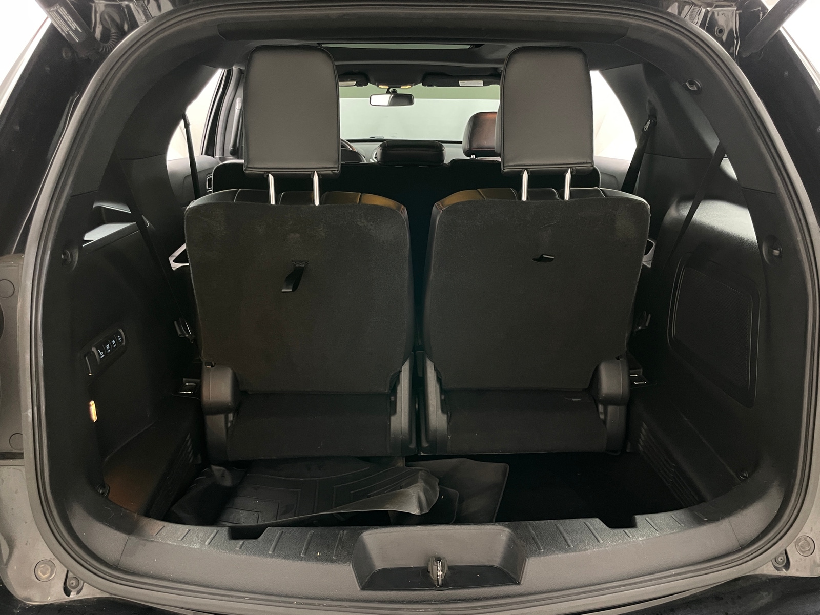 Thumbnail: 2017 Ford Explorer - 6