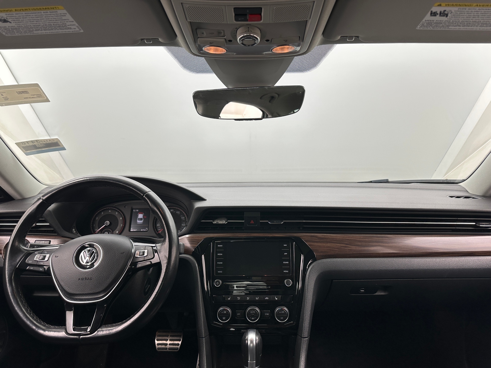 Thumbnail: 2020 Volkswagen Passat - 2