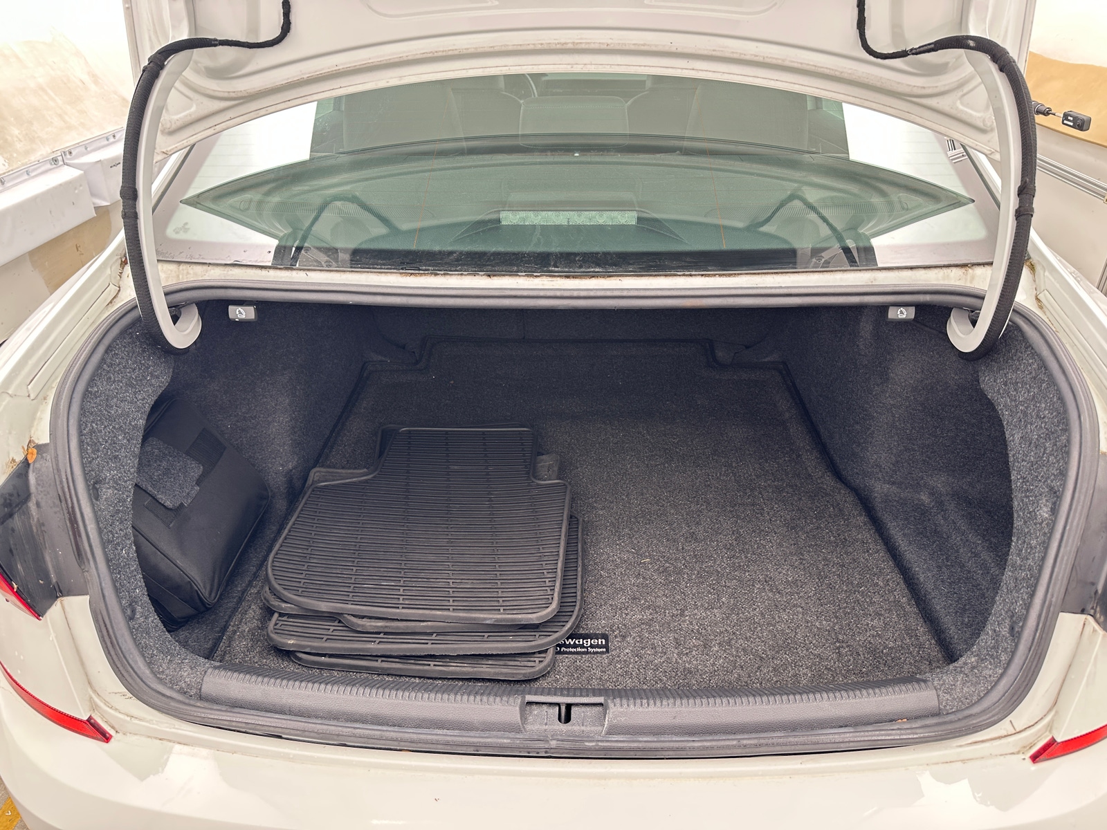 Thumbnail: 2020 Volkswagen Passat - 6