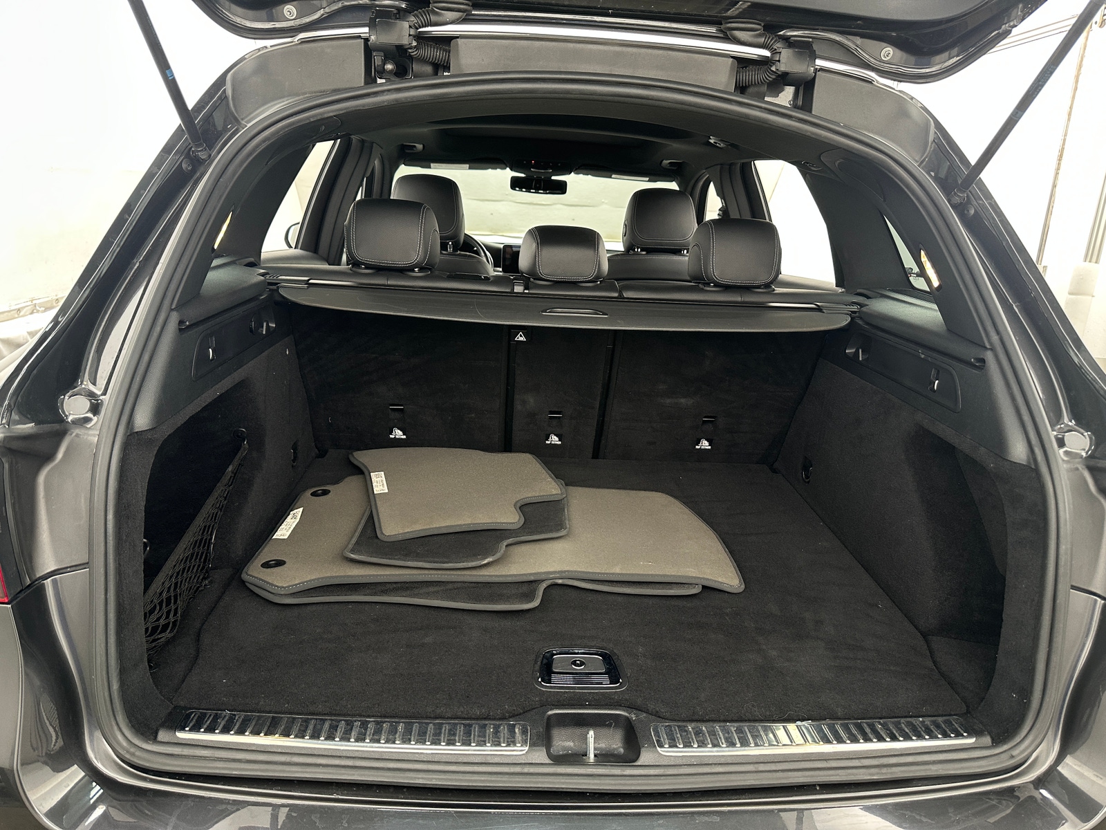 Thumbnail: 2020 Mercedes-Benz GLC - 6