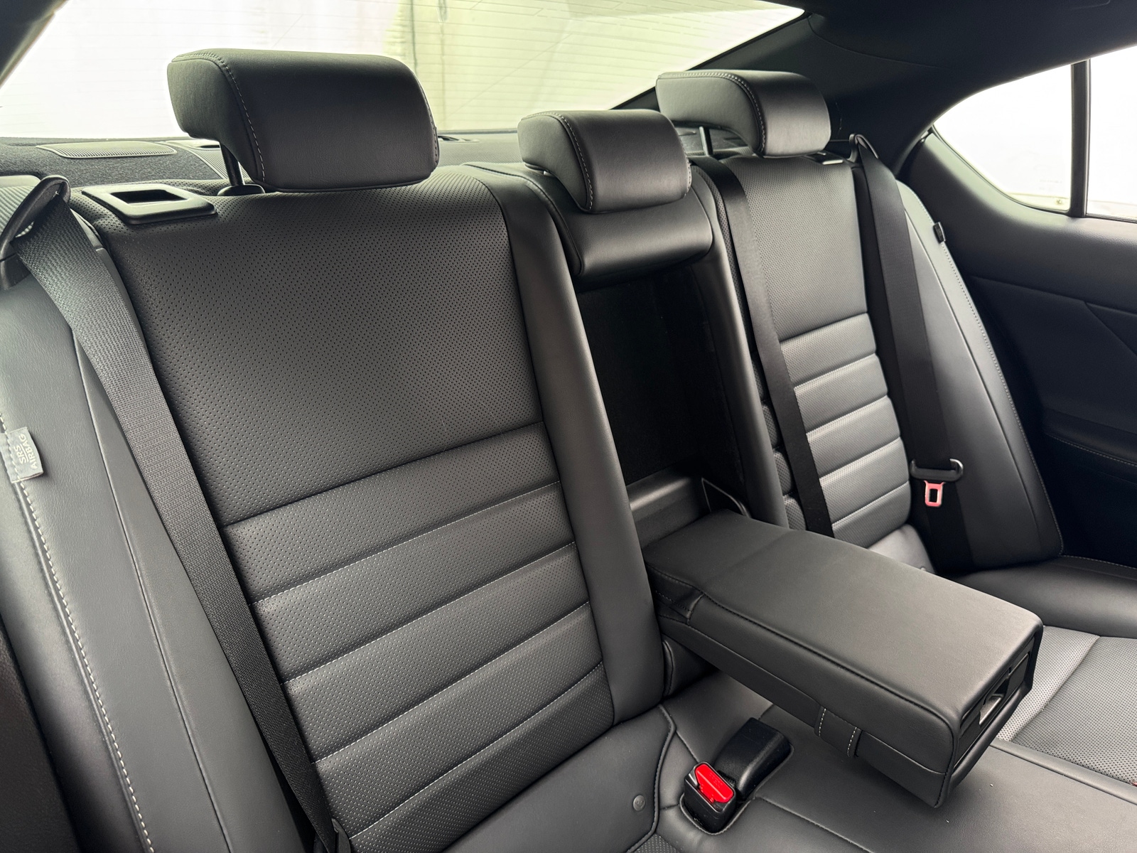 Thumbnail: 2023 Lexus IS - 5