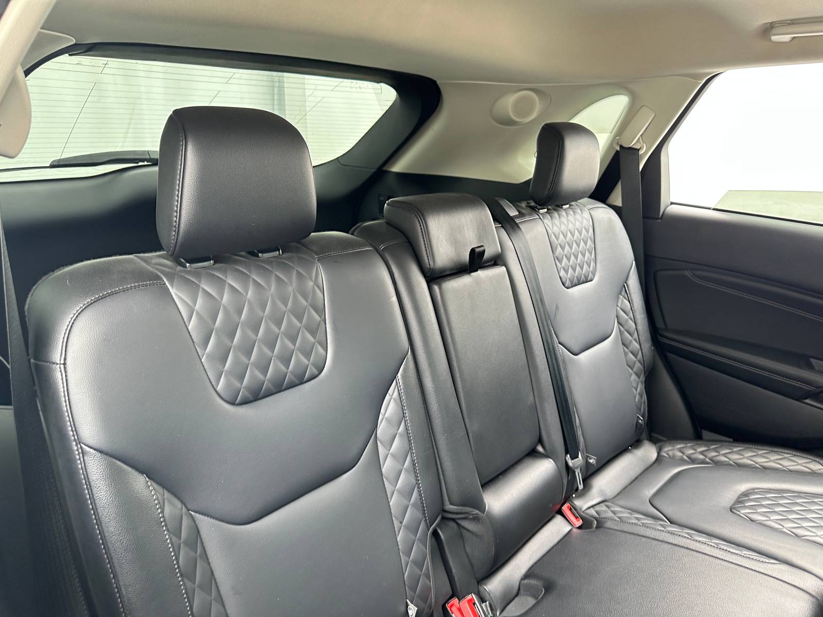 Thumbnail: 2024 Ford Edge - 5