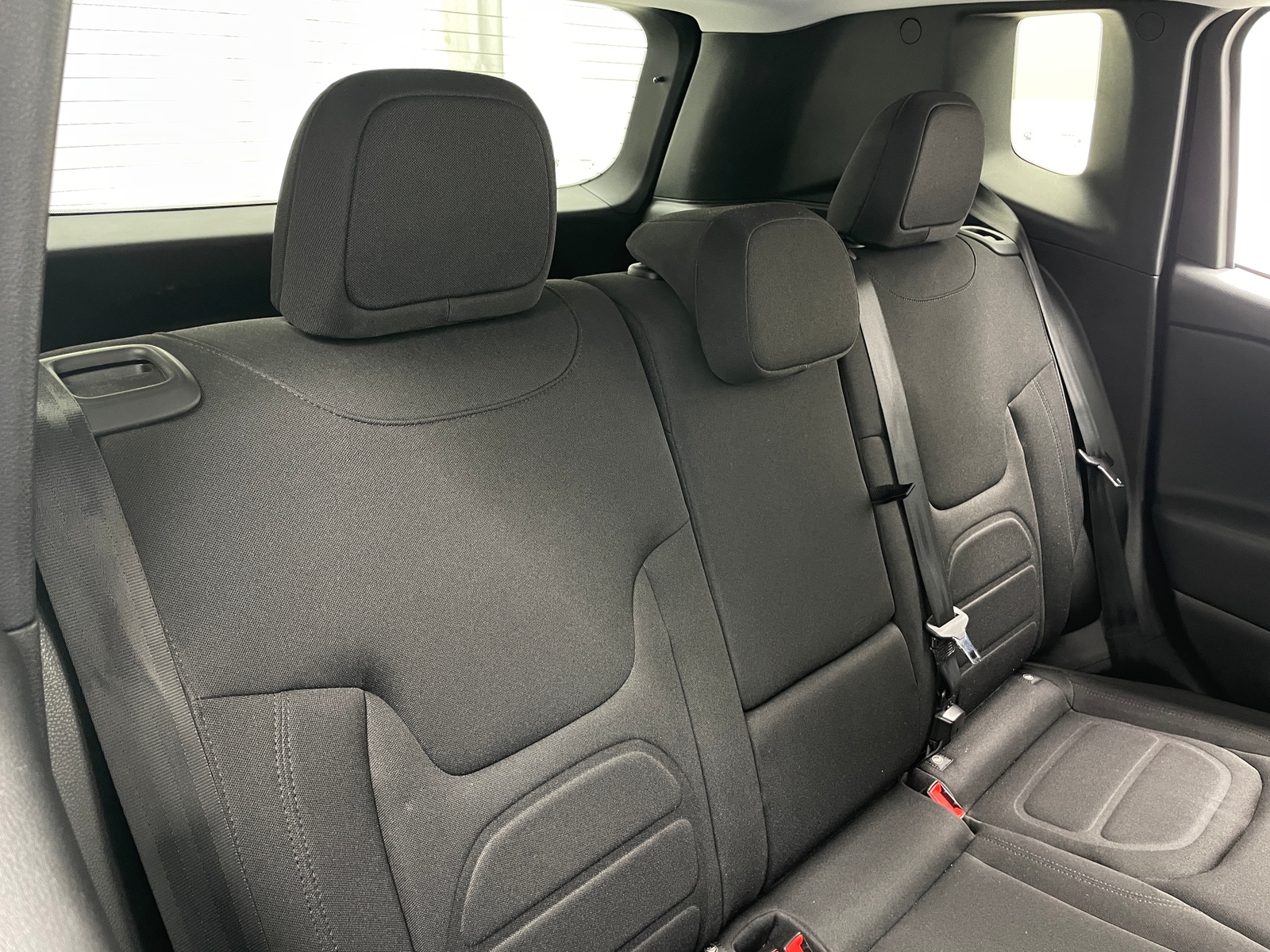 Thumbnail: 2017 Jeep Renegade - 6