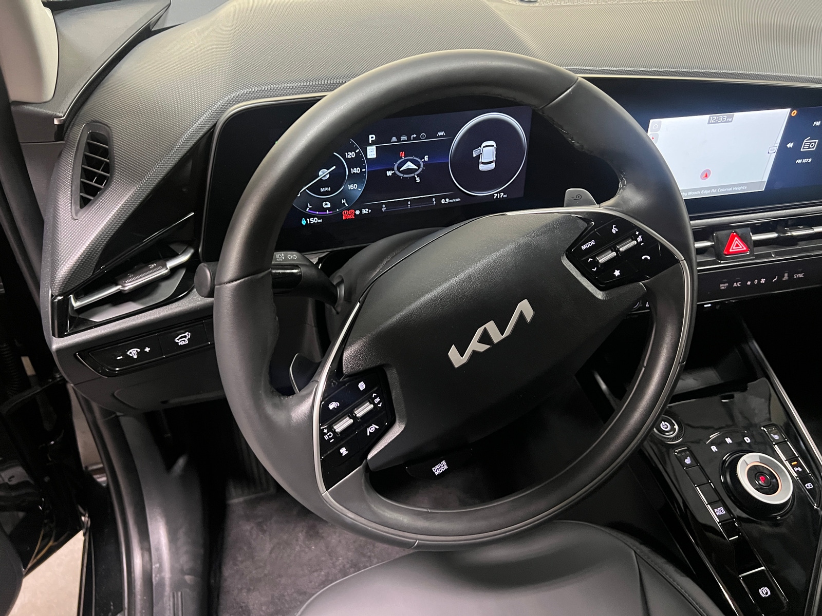 Thumbnail: 2025 Kia Niro - 4