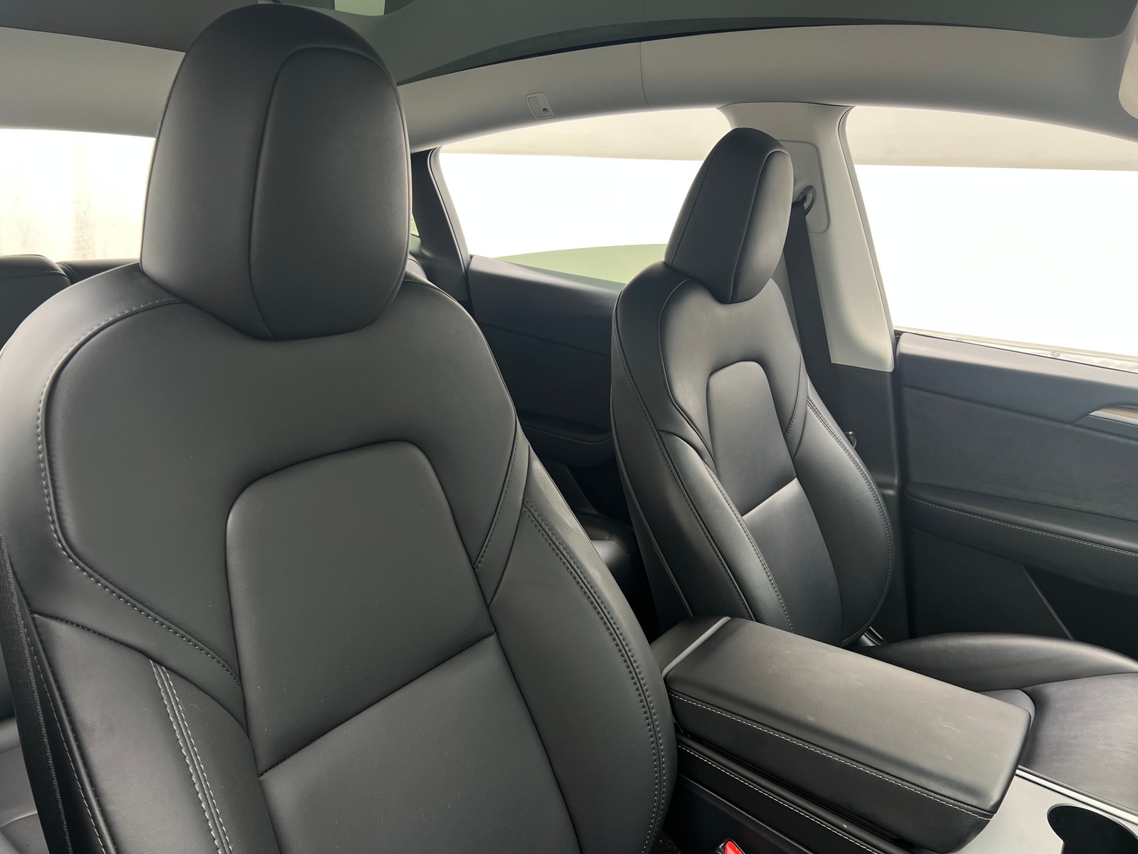 Thumbnail: 2025 Tesla Model Y - 2