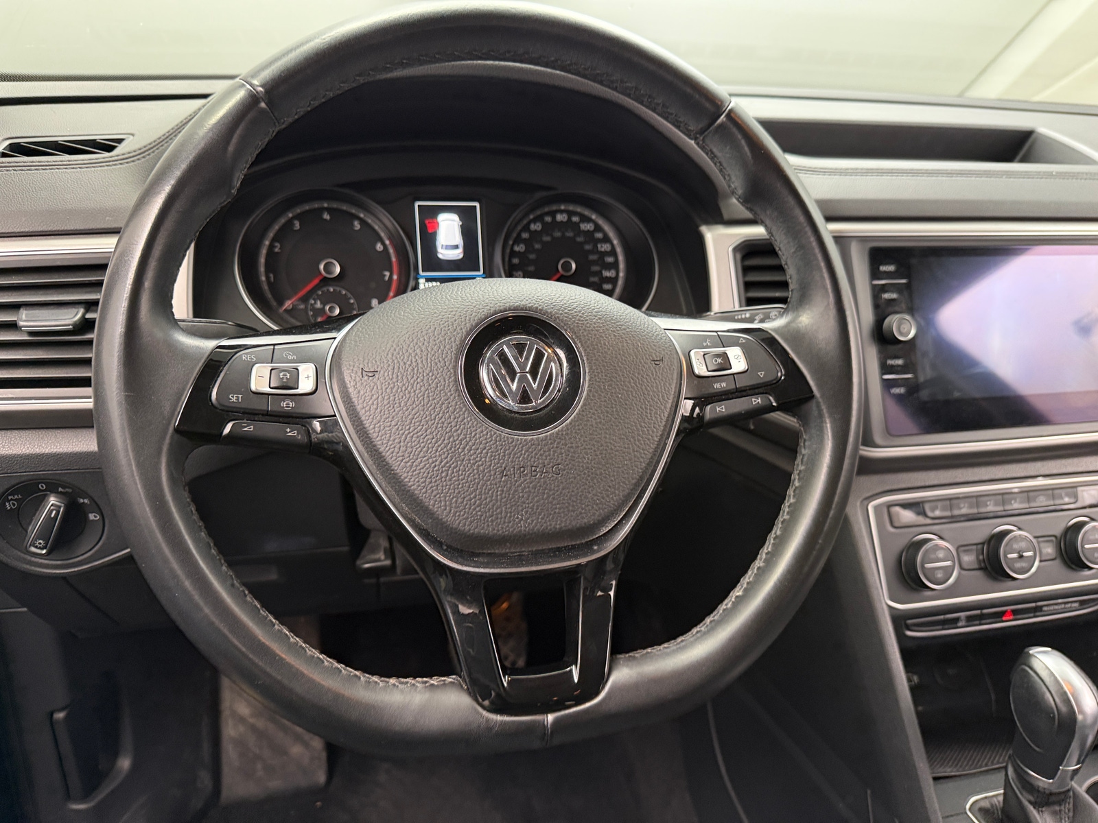 Thumbnail: 2019 Volkswagen Atlas - 4