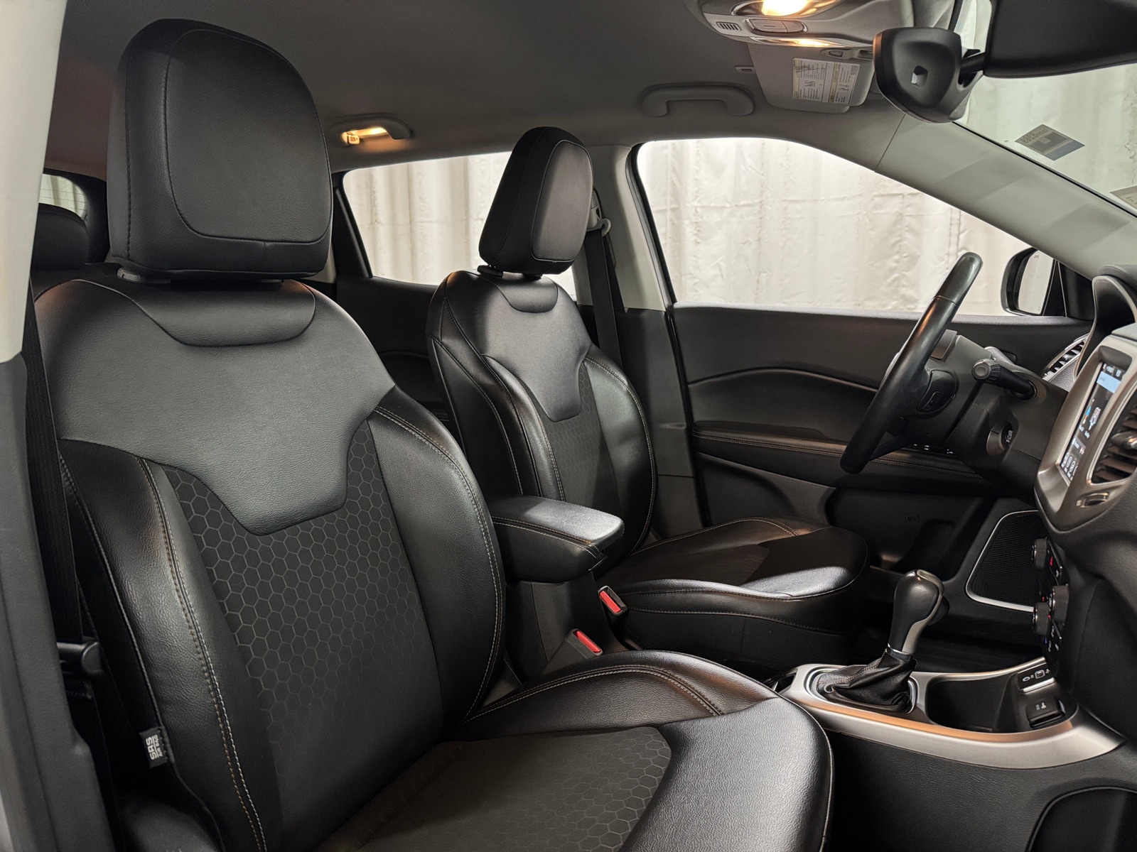 Thumbnail: 2018 Jeep Compass - 2