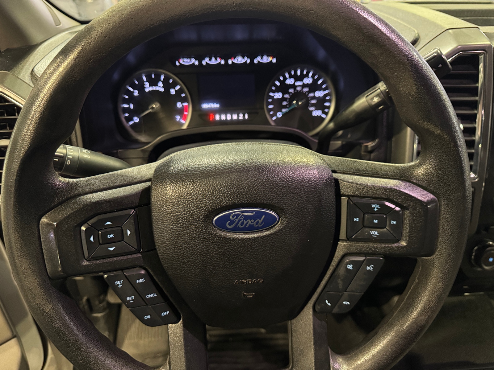 Thumbnail: 2017 Ford Econoline - 5