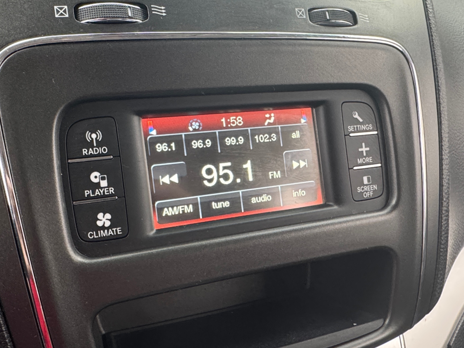 Thumbnail: 2017 Dodge Journey - 4