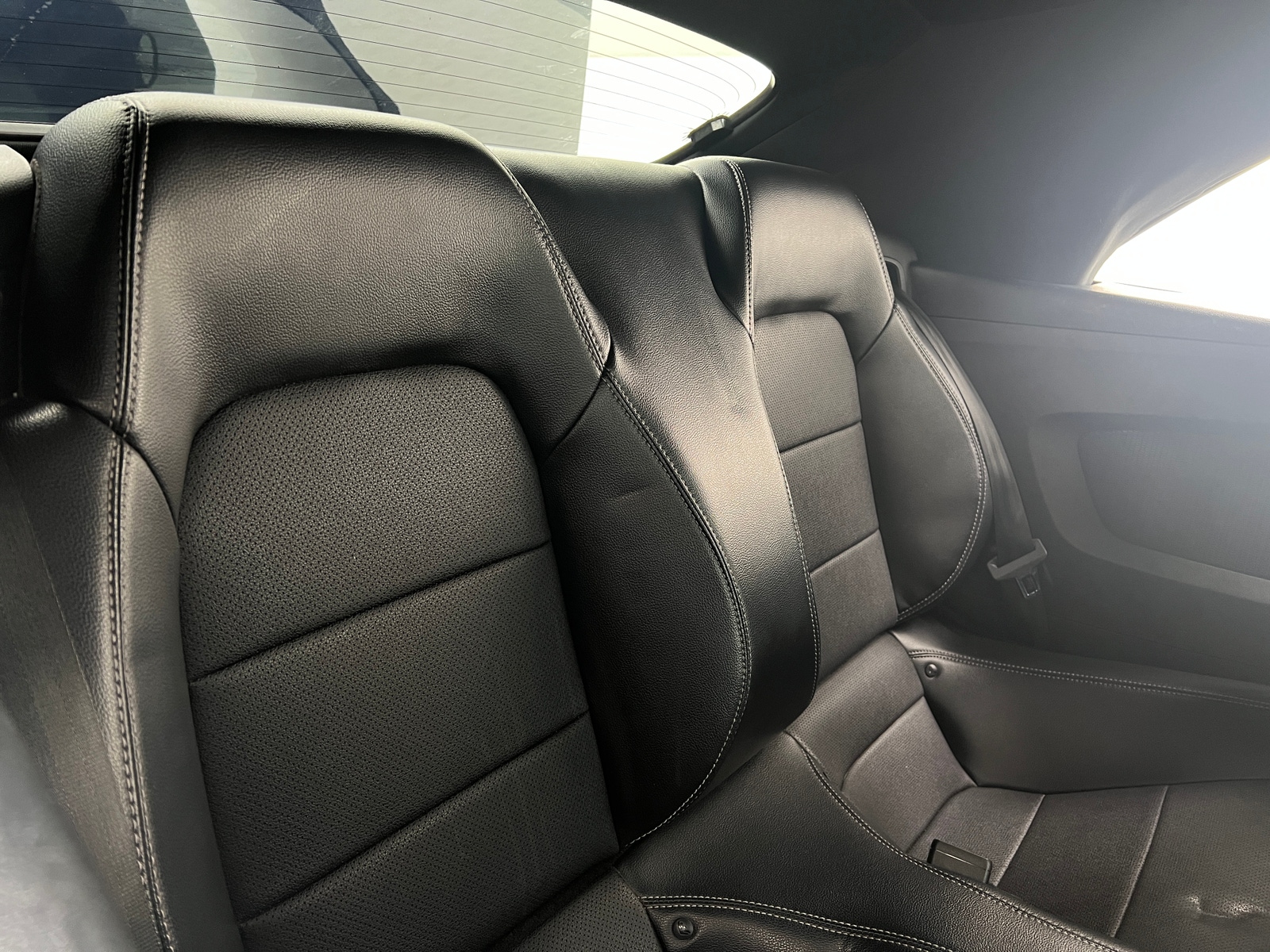 Thumbnail: 2022 Ford Mustang - 5